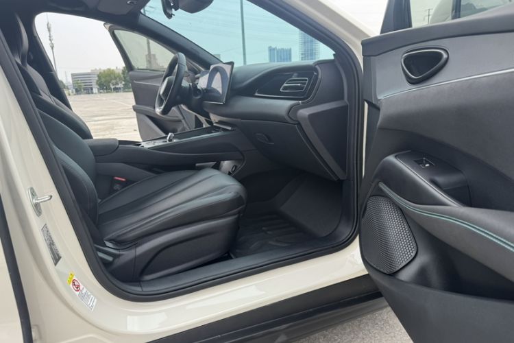 Used BYD Seal 06 New Energy 2025 DM-i Smart Drive 120KM Prestige Model Interior 5