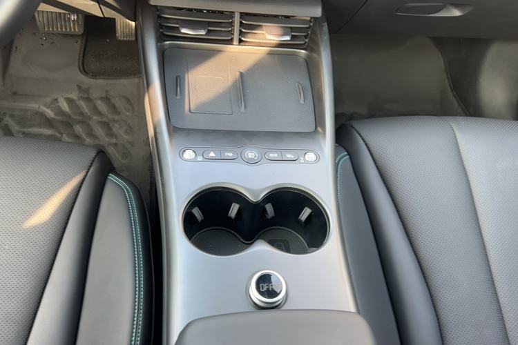 Used BYD Seal 06 New Energy 2025 EV 545KM Flagship Edition Interior 6