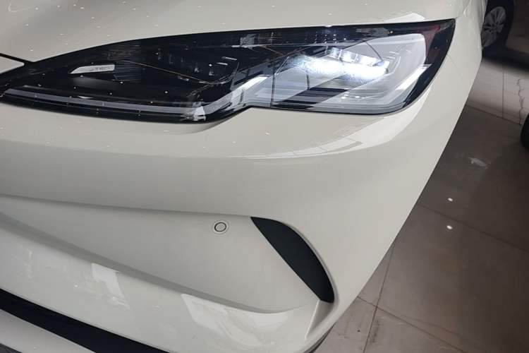 Used BYD Seal 06 New Energy 2025 EV 545KM Flagship Edition Left Front Headlight