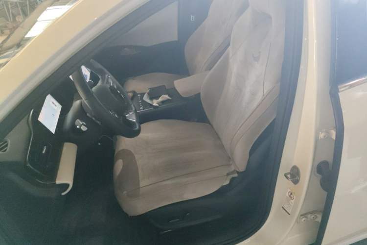 Used BYD Seal 06 New Energy 2025 EV 545KM Premium Edition Left Front Seat
