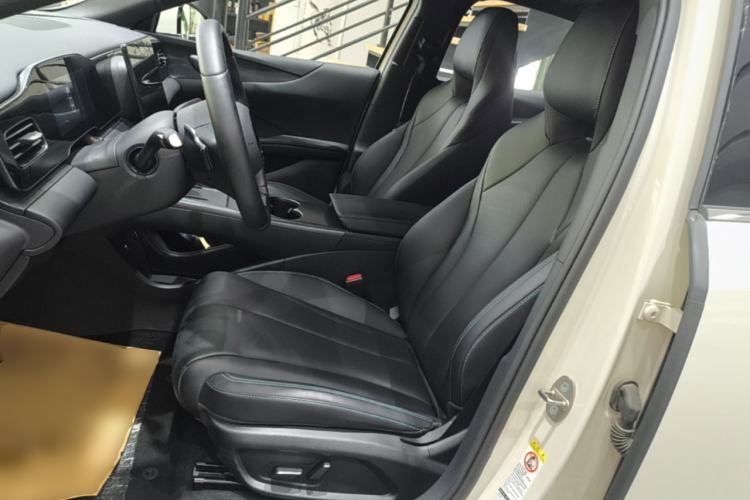 Used BYD Seal 06 New Energy 2025 EV 470KM Prestige Edition Left Front Seat