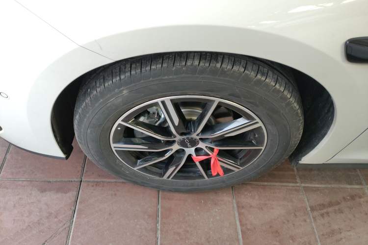 Used BYD Seal 06 New Energy 2025 DM-i Smart Drive 120KM Prestige Model Left Front Wheel Hub