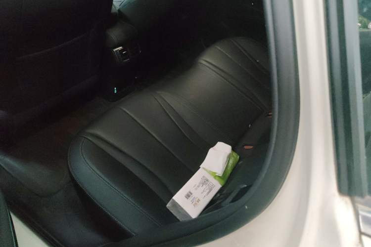 Used BYD Seal 06 New Energy 2025 DM-i Smart Drive 120KM Prestige Model Left Rear Seat
