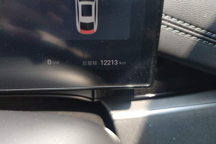 Used BYD Seal 06 New Energy 2025 DM-i Smart Drive 120KM Prestige Model Odometer Close Up