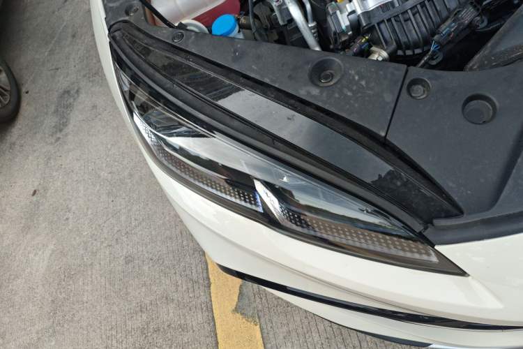 Used BYD Seal 06 New Energy 2025 DM-i Smart Drive 80KM Luxury Model Right Front Headlight