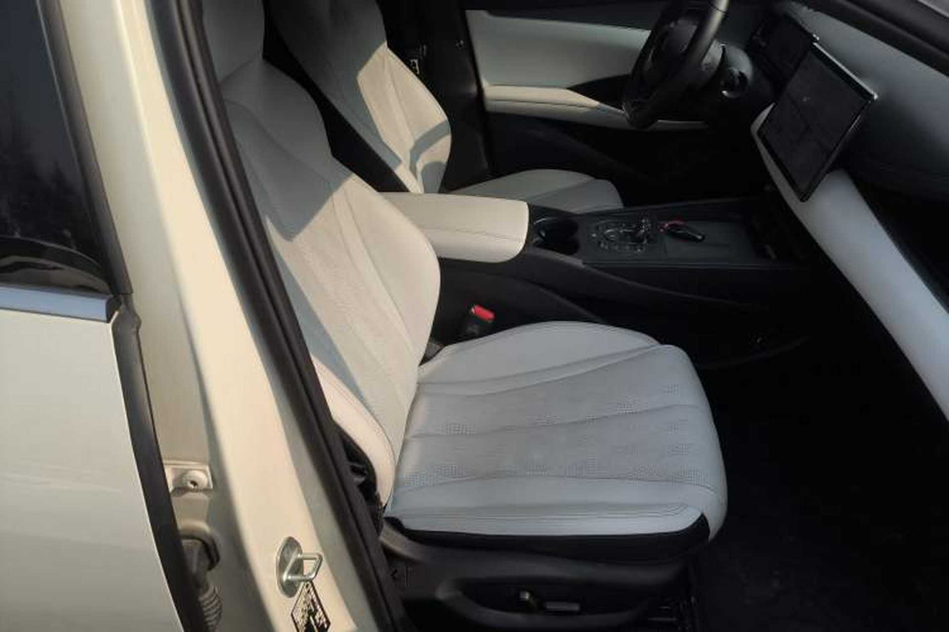 Used BYD Seal 06 New Energy 2025 DM-i Smart Drive 120KM Deluxe Model Right Front Seat