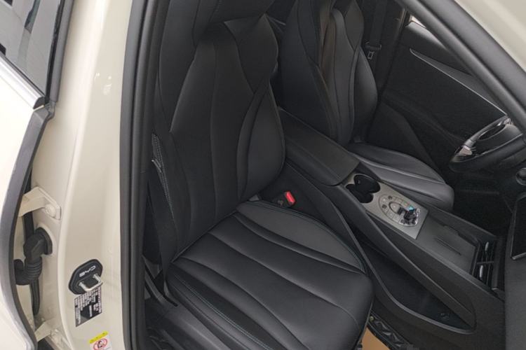 Used BYD Seal 06 New Energy 2025 DM-i Smart Drive 80KM Luxury Model Right Front Seat