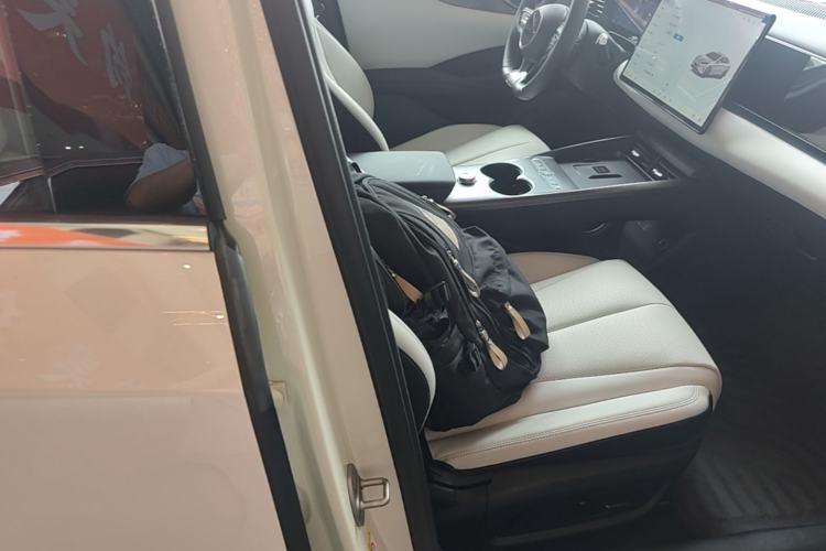 Used BYD Seal 06 New Energy 2025 EV 545KM Flagship Edition Right Front Seat