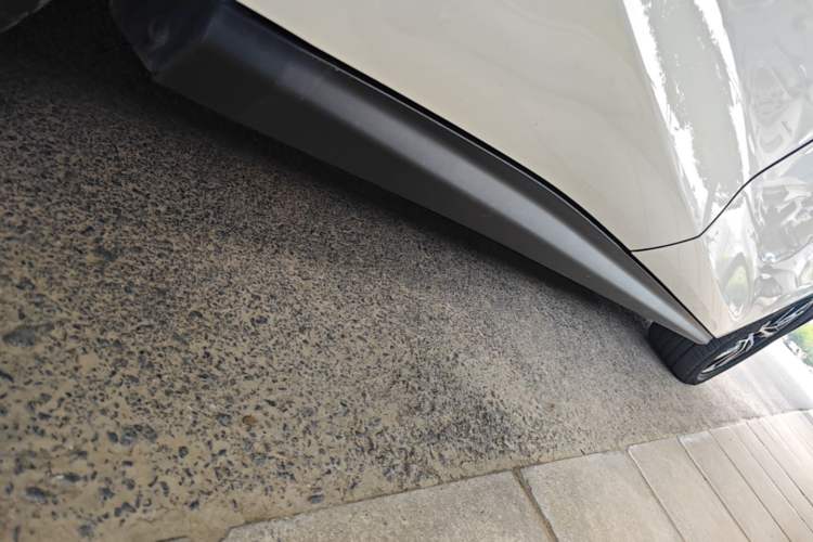 Used BYD Seal 06 New Energy 2025 DM-i Smart Drive 80KM Prestige Model Right Side Sill