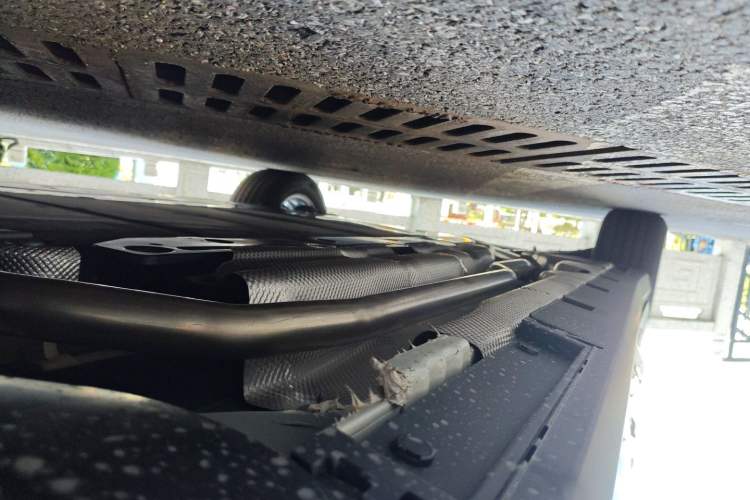 Used BYD Seal 06 New Energy 2025 DM-i Smart Drive 80KM Luxury Model Right Side Sill