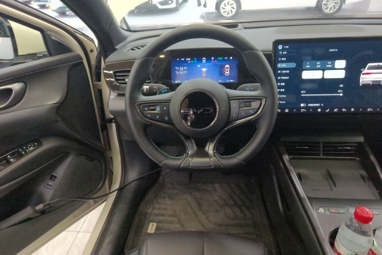 Used BYD Seal 06 New Energy 2025 EV 545KM Flagship Edition Steering Wheel
