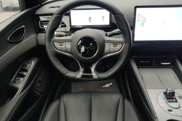 Used BYD Seal 06 New Energy 2025 DM-i Smart Drive 120KM Deluxe Model Steering Wheel