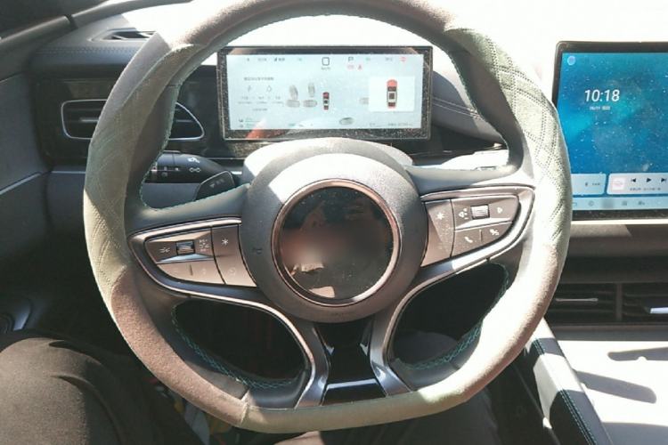 Used BYD Seal 06 New Energy 2025 DM-i Smart Drive 120KM Prestige Model Steering Wheel