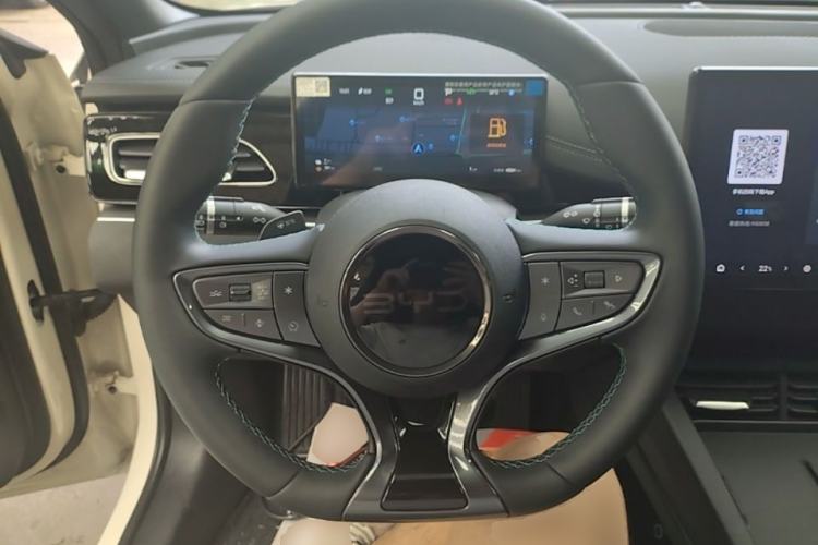 Used BYD Seal 06 New Energy 2025 DM-i Smart Drive 80KM Luxury Model Steering Wheel
