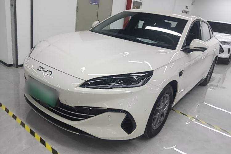 BYD Seal 06 New Energy 2025 DM-i Smart Drive 80KM Luxury Model
