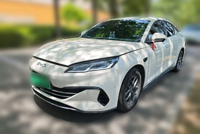 Ojetý BYD Seal 06 New Energy 2025 DM-i Smart Drive 80KM Luxury Model