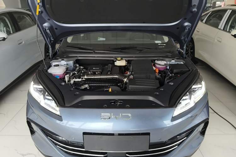 Used BYD Seal 06 New Energy 2026 DM-i Ultra-Enjoyment 128KM Smart Enjoyment Model Engine Bay