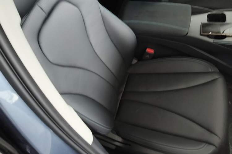 Used BYD Seal 06 New Energy 2026 DM-i Ultra-Enjoyment 128KM Smart Enjoyment Model Right Front Seat