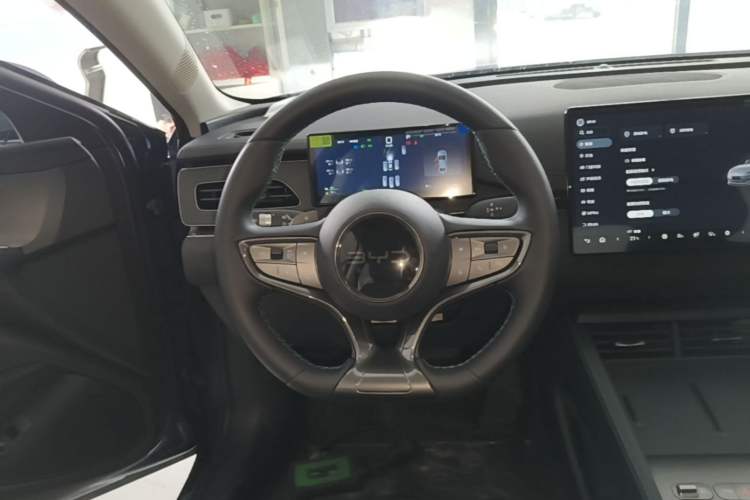 Used BYD Seal 06 New Energy 2026 DM-i Ultra-Enjoyment 128KM Smart Enjoyment Model Steering Wheel