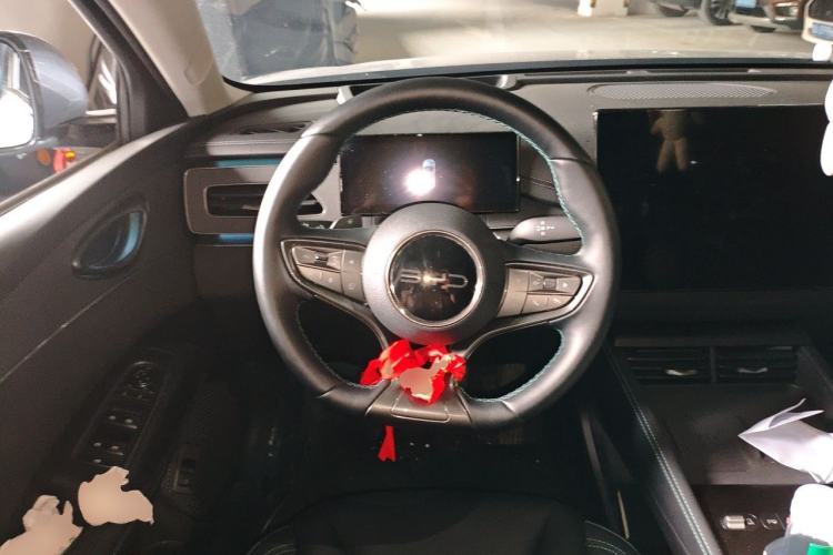 Used BYD Seal 06 New Energy 2026 Model DM-i Ultra-Enjoyment Edition 210KM Flagship Version Steering Wheel