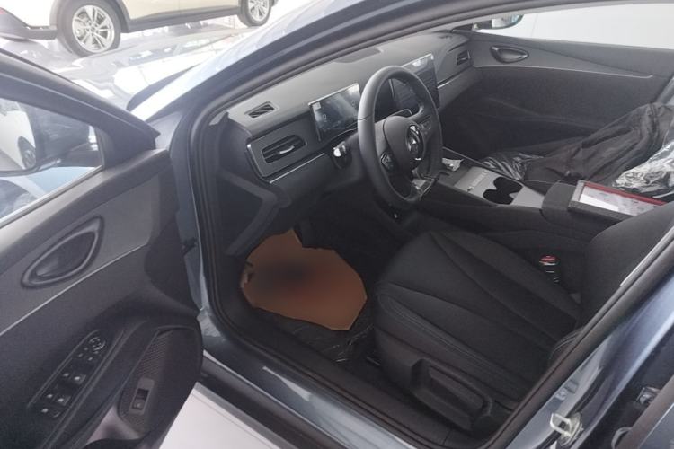 Used BYD Seal 06 New Energy 2026 DM-i Ultra-Enjoyment 128KM Luxury Edition Driver Seat