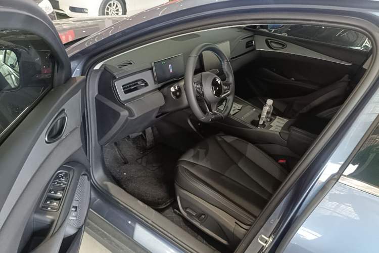 Used BYD Seal 06 New Energy 2026 Model DM-i Ultra-Enjoyment Edition 210KM Prestige Version Driver Seat