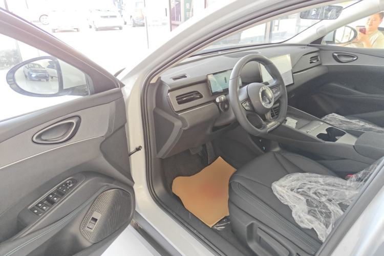 Used BYD Seal 06 New Energy 2026 DM-i Ultra-Enjoyment 128KM Luxury Edition Driver Seat