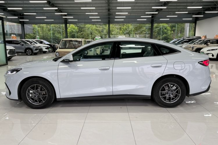 Used BYD Seal 06 New Energy 2026 DM-i Ultra-Enjoyment 128KM Luxury Edition Exterior 8