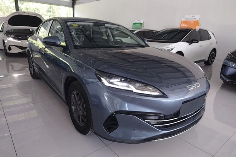 Used BYD Seal 06 New Energy 2026 DM-i Ultra-Enjoyment 128KM Luxury Edition Front Right 45 Deg