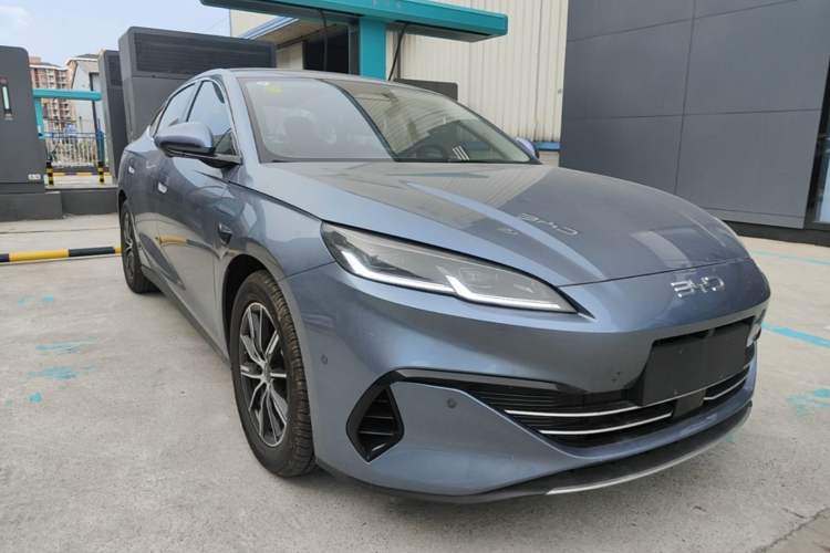 Used BYD Seal 06 New Energy 2026 DM-i Ultra-Enjoyment 128KM Smart Enjoyment Model Front Right 45 Deg