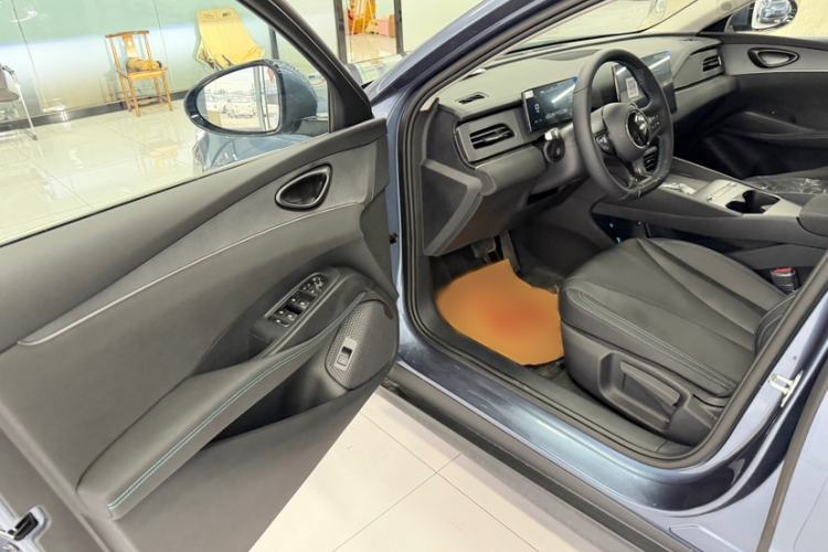 Used BYD Seal 06 New Energy 2026 DM-i Ultra-Enjoyment 128KM Luxury Edition Interior 5