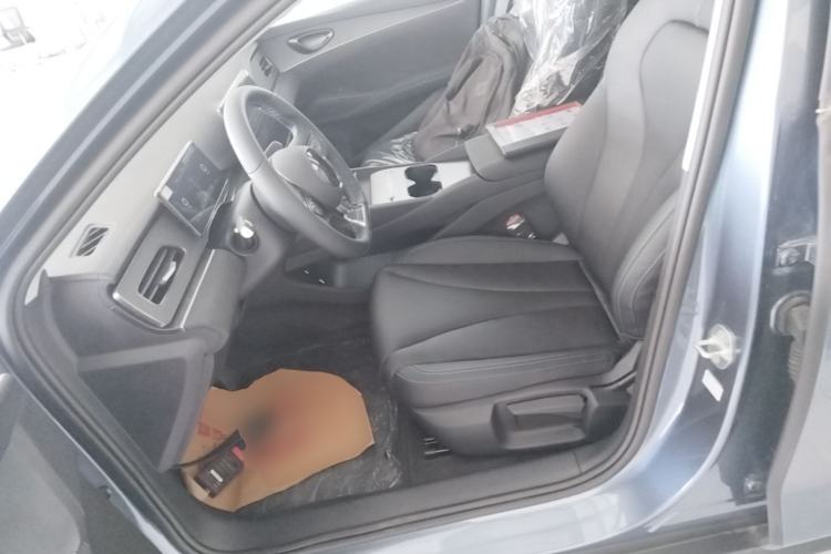 Used BYD Seal 06 New Energy 2026 DM-i Ultra-Enjoyment 128KM Luxury Edition Left Front Seat