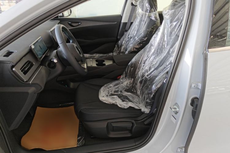Used BYD Seal 06 New Energy 2026 DM-i Ultra-Enjoyment 128KM Luxury Edition Left Front Seat