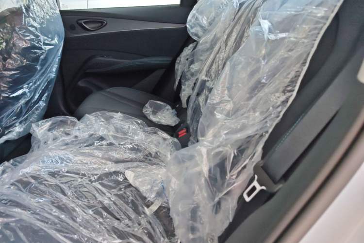 Used BYD Seal 06 New Energy 2026 DM-i Ultra-Enjoyment 128KM Luxury Edition Left Rear Seat