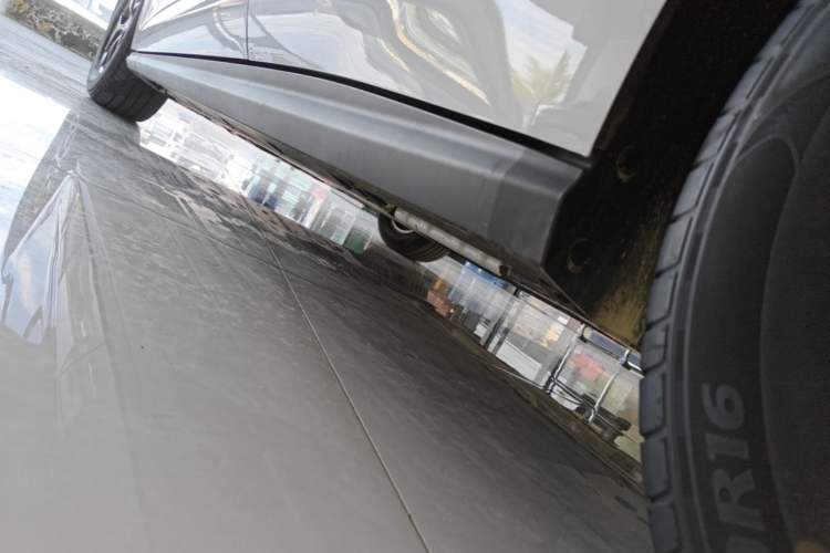 Used BYD Seal 06 New Energy 2026 DM-i Ultra-Enjoyment 128KM Luxury Edition Left Side Sill