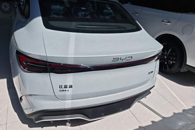 Used BYD Seal 06 New Energy 2026 DM-i Ultra-Enjoyment 128KM Luxury Edition Rear
