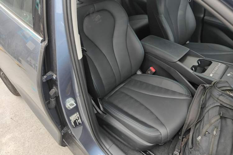 Used BYD Seal 06 New Energy 2026 DM-i Ultra-Enjoyment 128KM Smart Enjoyment Model Right Front Seat