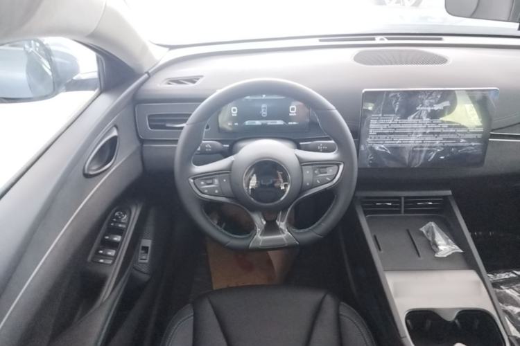 Used BYD Seal 06 New Energy 2026 DM-i Ultra-Enjoyment 128KM Luxury Edition Steering Wheel