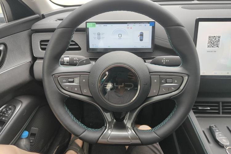 Used BYD Seal 06 New Energy 2026 DM-i Ultra-Enjoyment 128KM Smart Enjoyment Model Steering Wheel