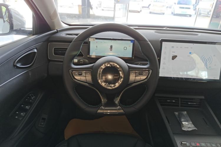 Used BYD Seal 06 New Energy 2026 DM-i Ultra-Enjoyment 128KM Luxury Edition Steering Wheel