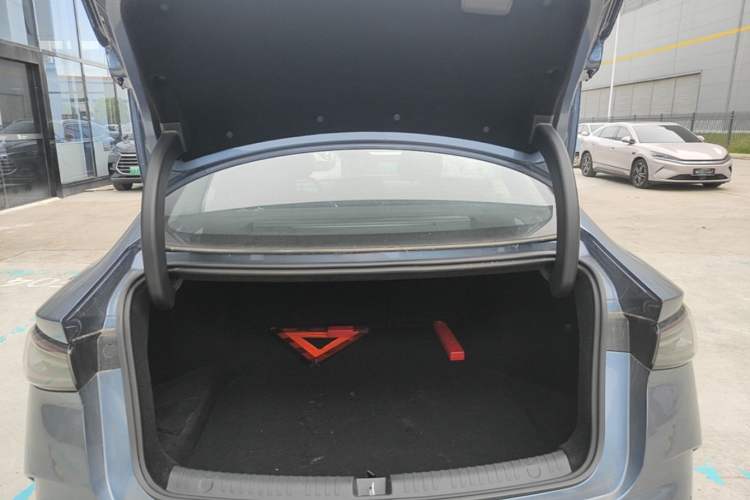 Used BYD Seal 06 New Energy 2026 DM-i Ultra-Enjoyment 128KM Smart Enjoyment Model Trunk