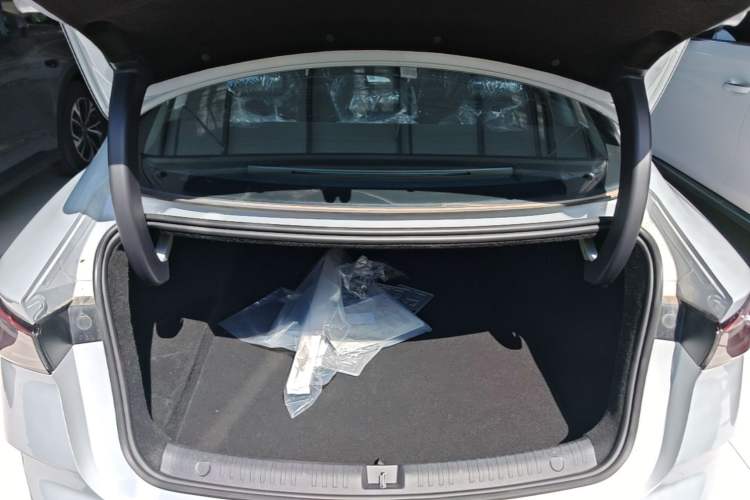 Used BYD Seal 06 New Energy 2026 DM-i Ultra-Enjoyment 128KM Luxury Edition Trunk