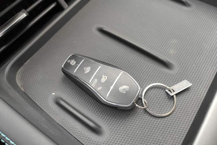 Used BYD Seal 06 New Energy 2026 DM-i Ultra-Enjoyment 128KM Smart Enjoyment Model Vehicle Key