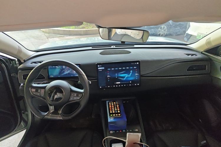 Used BYD Seal 06 New Energy 2026 DM-i Ultra-Enjoyment 128KM Smart Enjoyment Model Center Console