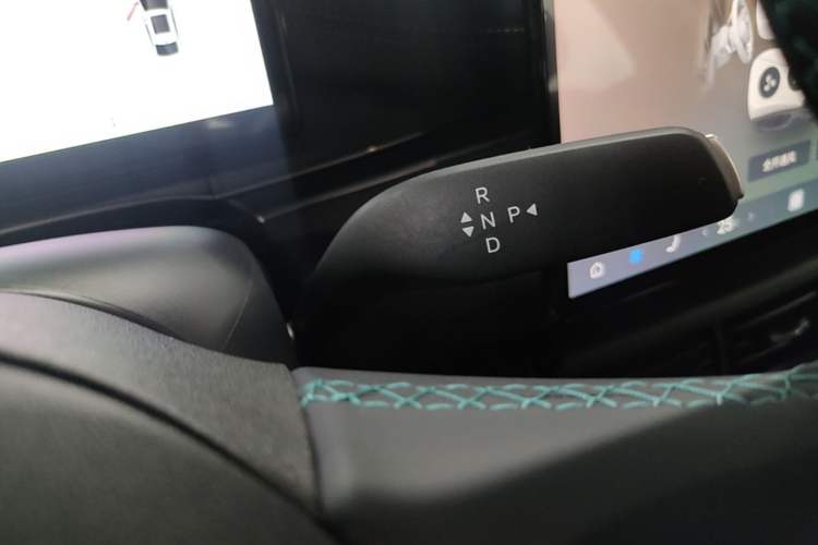 Used BYD Seal 06 New Energy 2026 Model DM-i Ultra-Enjoyment Edition 210KM Flagship Version Gear Lever