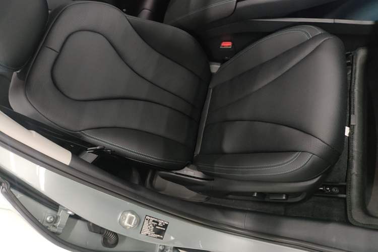 Used BYD Seal 06 New Energy 2026 Model DM-i Ultra-Enjoyment Edition 210KM Flagship Version Right Front Seat
