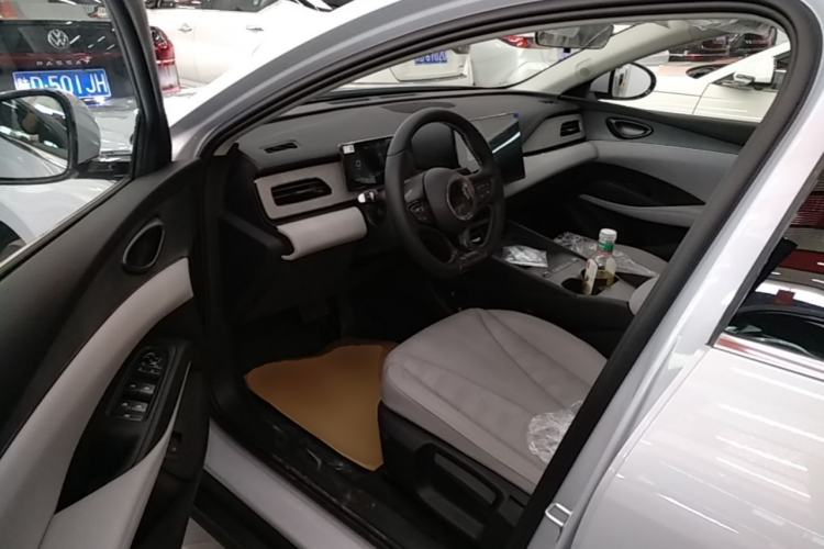 Used BYD Seal 06 New Energy 2026 DM-i Ultra-Enjoyment 128KM Luxury Edition Driver Seat