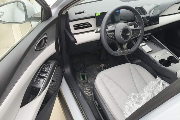 Used BYD Seal 06 New Energy 2026 DM-i Ultra-Enjoyment 128KM Smart Enjoyment Model Driver Seat