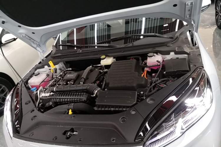 Used BYD Seal 06 New Energy 2026 DM-i Ultra-Enjoyment 128KM Luxury Edition Engine Bay