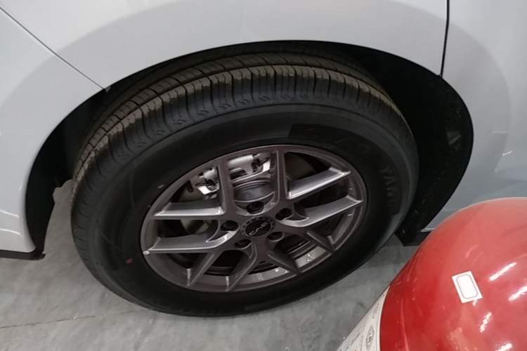 Used BYD Seal 06 New Energy 2026 DM-i Ultra-Enjoyment 128KM Luxury Edition Exterior 5